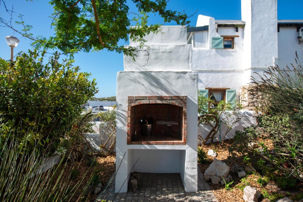 Gonana Studios & Villa Paternoster Buitenkant foto